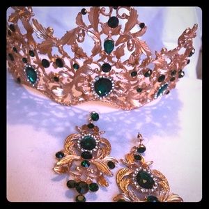 Crystal CROWN Tiara with Matching Runway Earrings